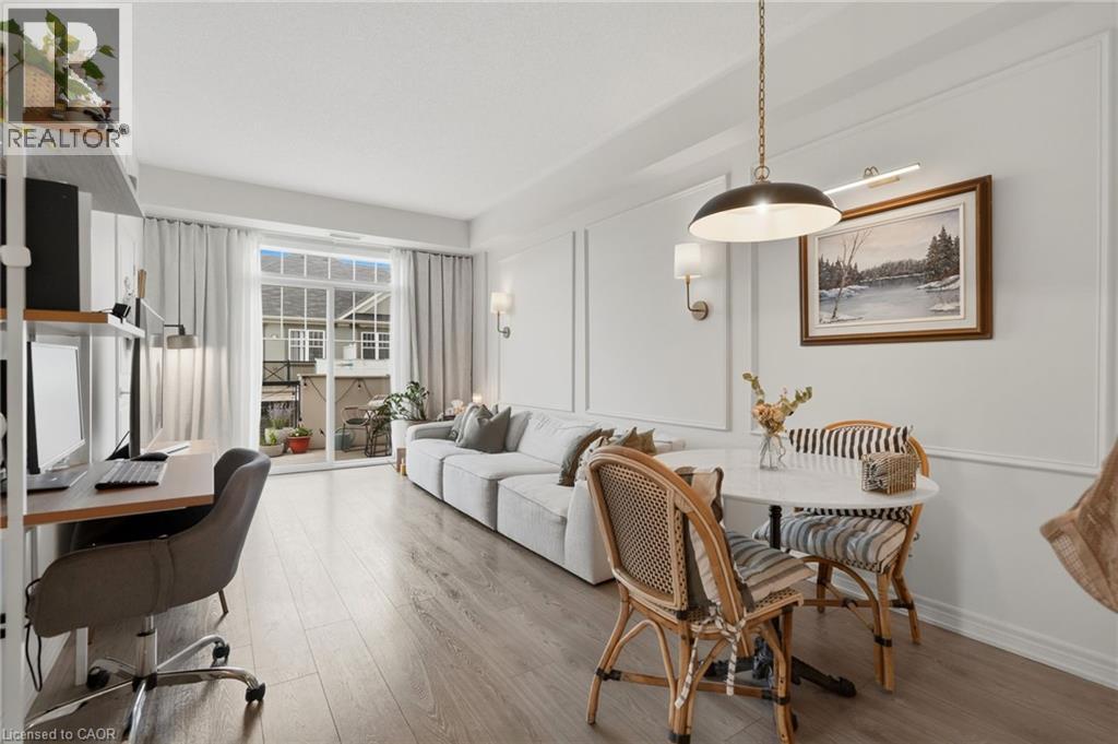 Oakville River Oaks 精装角位公寓镇屋 2卧2卫带大露台 - 8