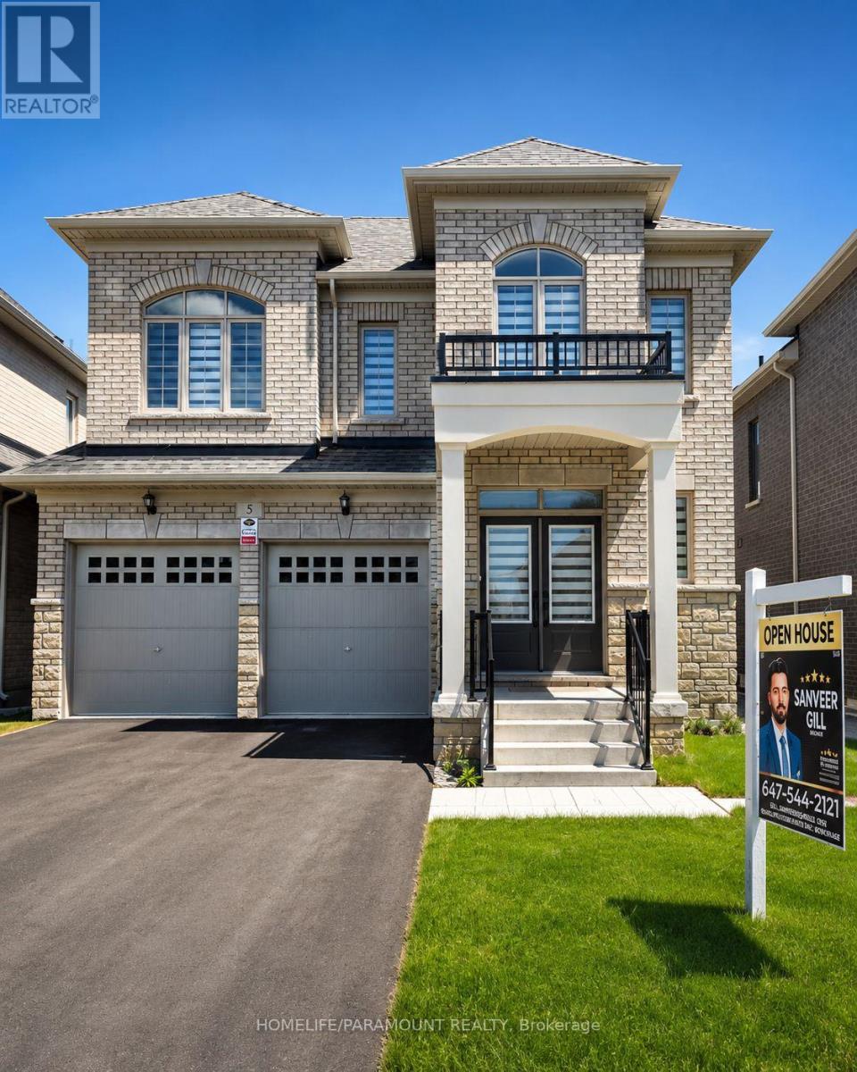 5 DOLOMITE DRIVE