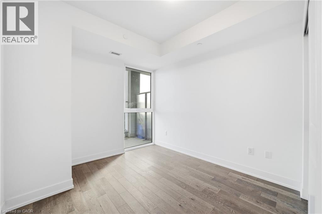 密西沙加Lakeview近新Condo｜1+1卧2卫｜公园河谷景观 - 17