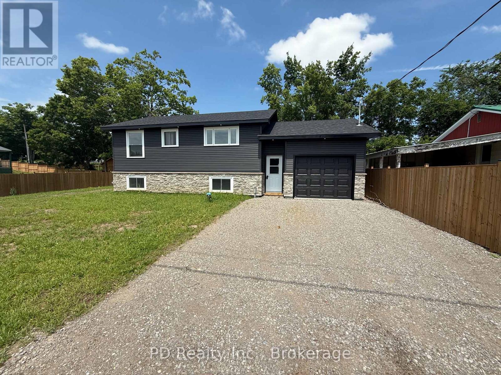 934 MOUNT PLEASANT ROAD