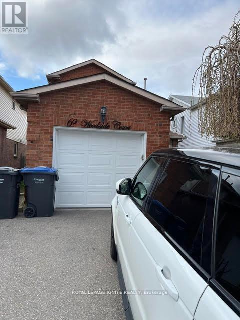 62 WOODSIDE COURT