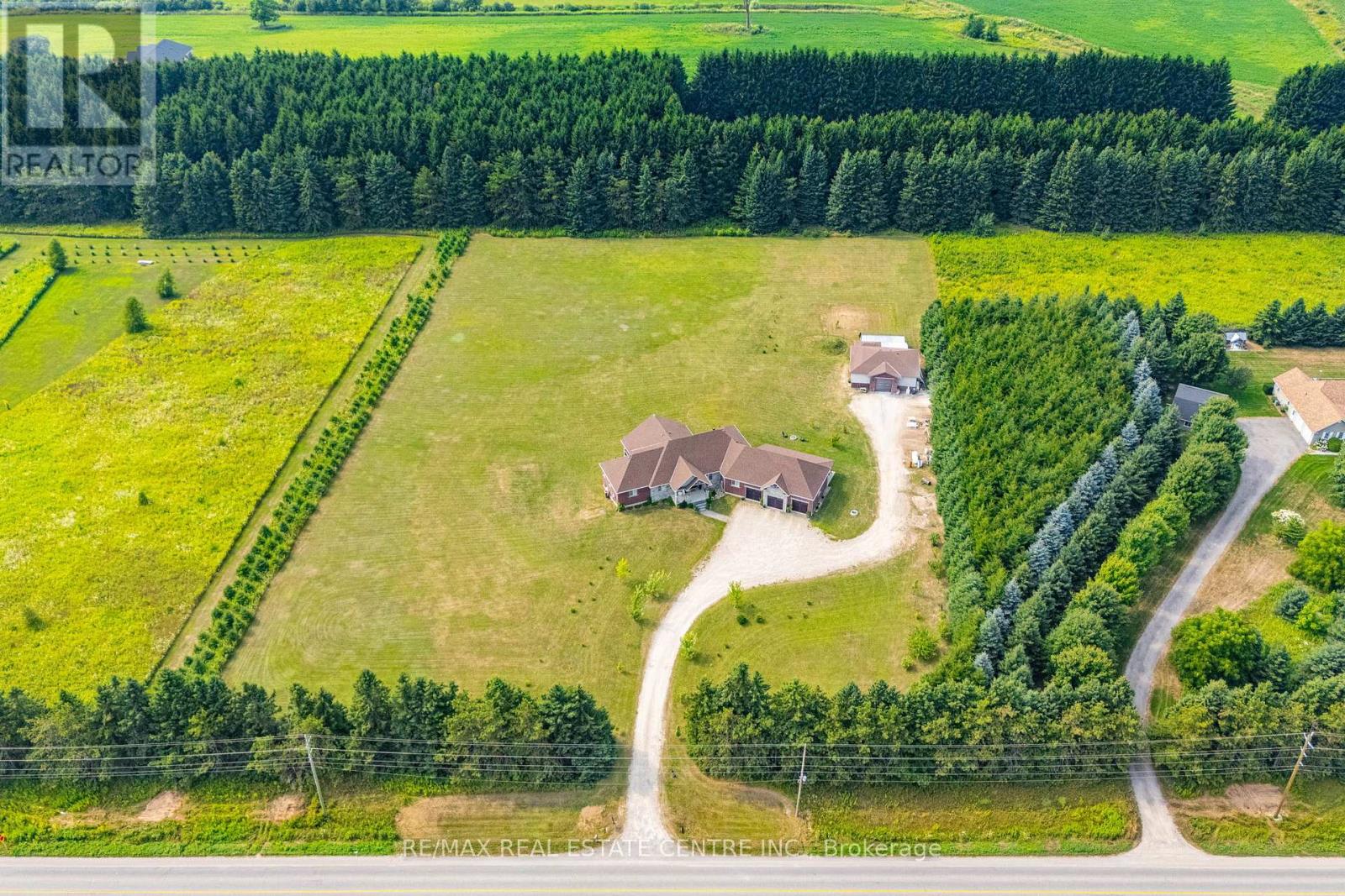 023181 ERIN EAST GARAFRAXA TOWNLINE
