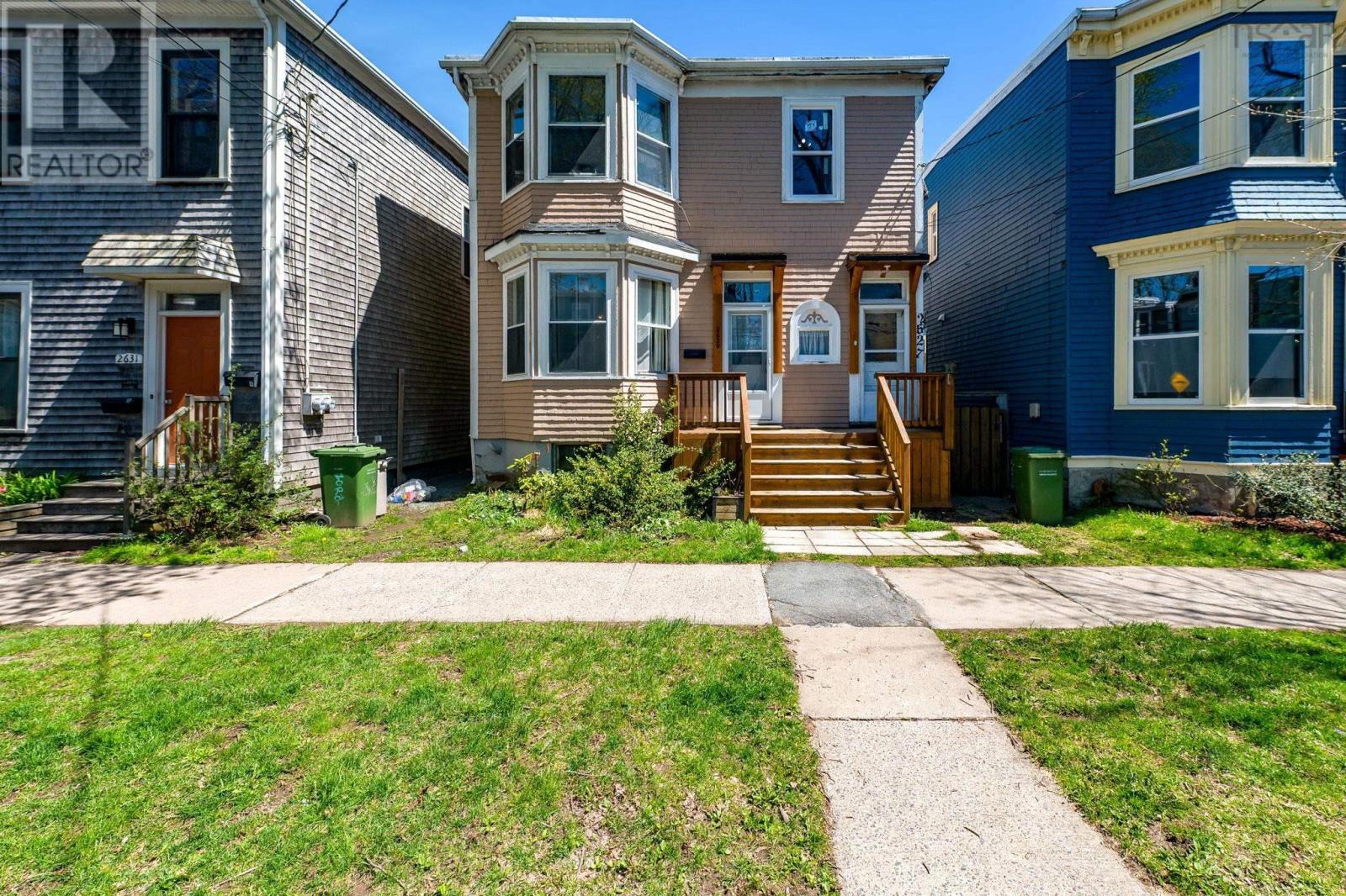2627/2629 Fuller Terrace