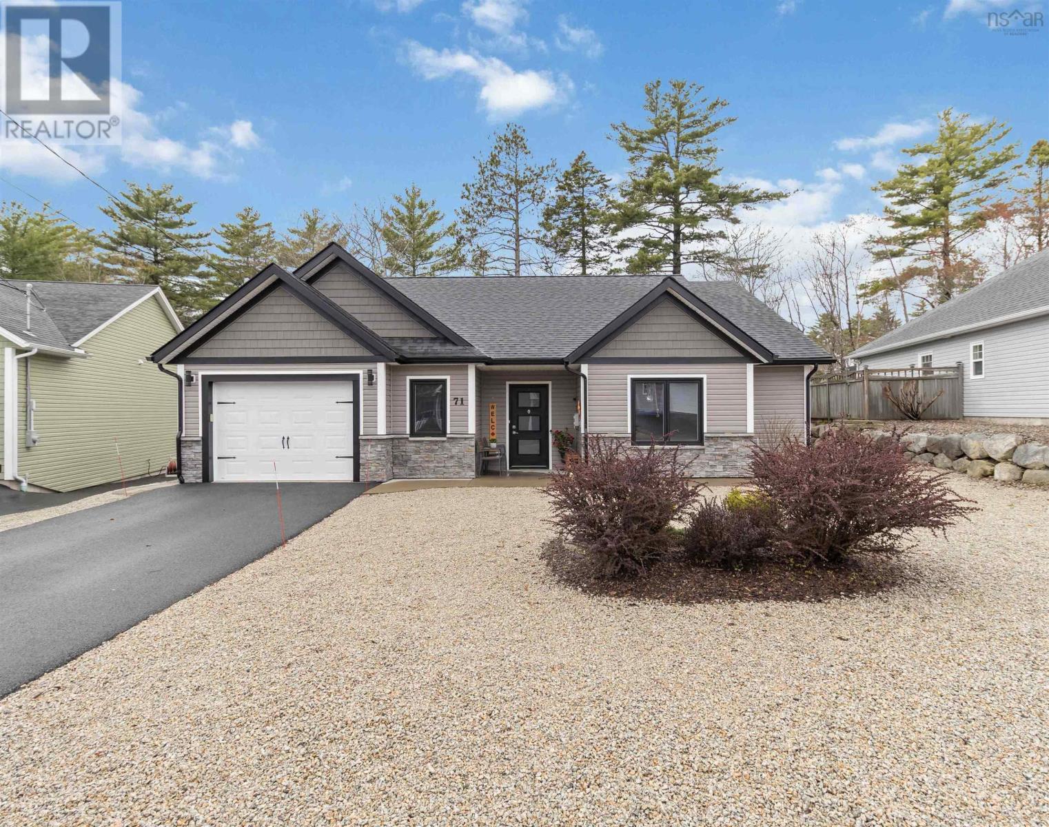 71 Acorn Drive