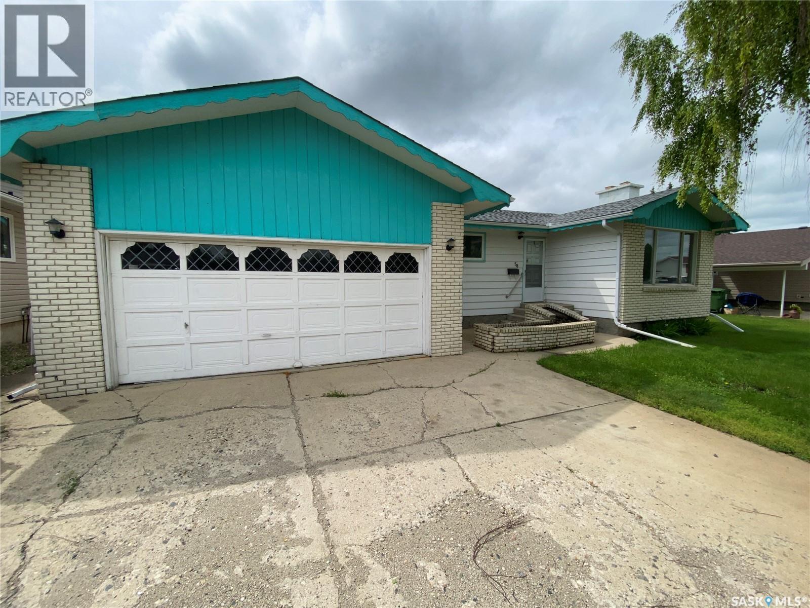 58 Stewart CRESCENT