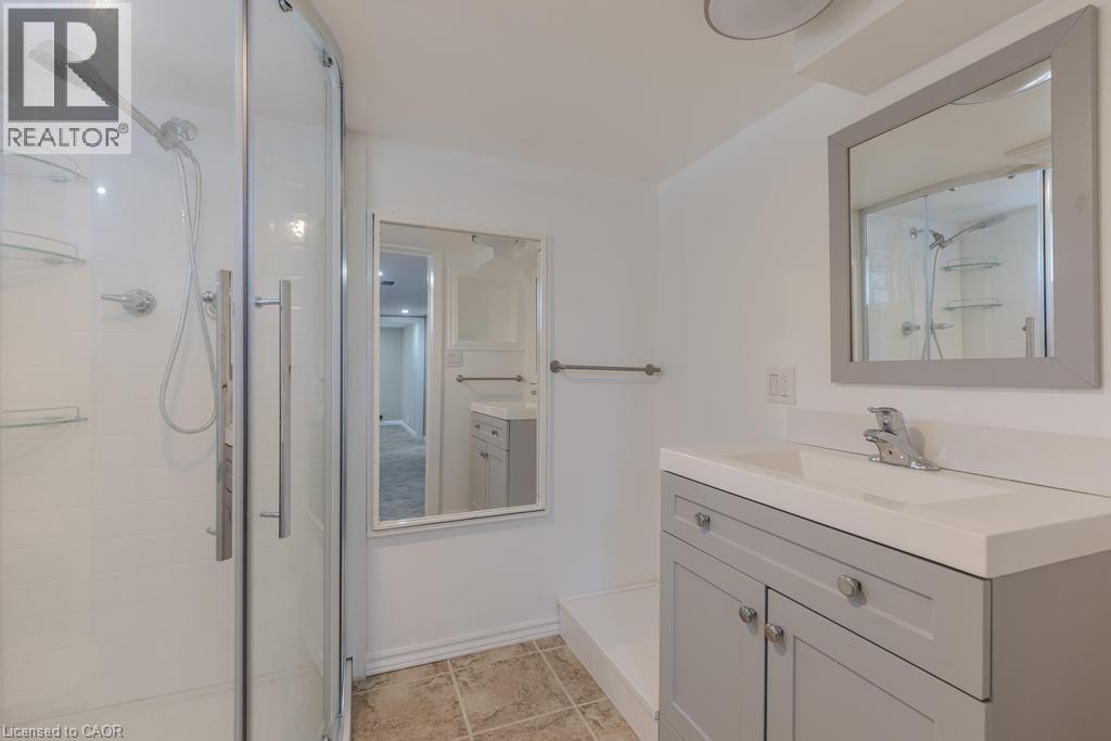 For sale: 5701 DORCHESTER Road, Niagara Falls, Ontario L2G5S5