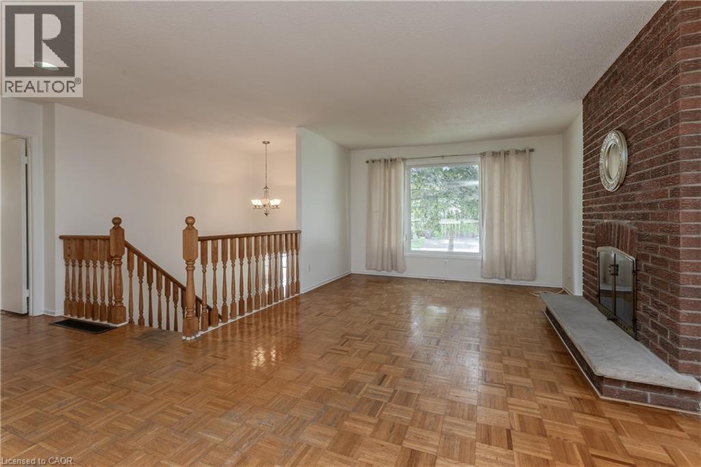 Mississauga Meadowvale 3卧2卫独立屋 高错层Bungalow 带双车库 - 5