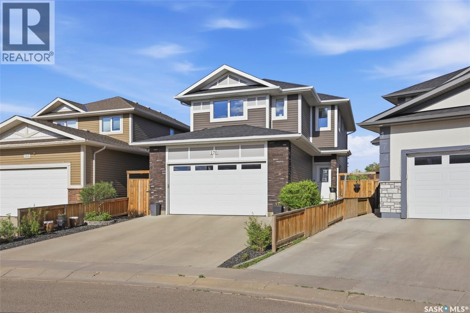 170 Palliser COURT