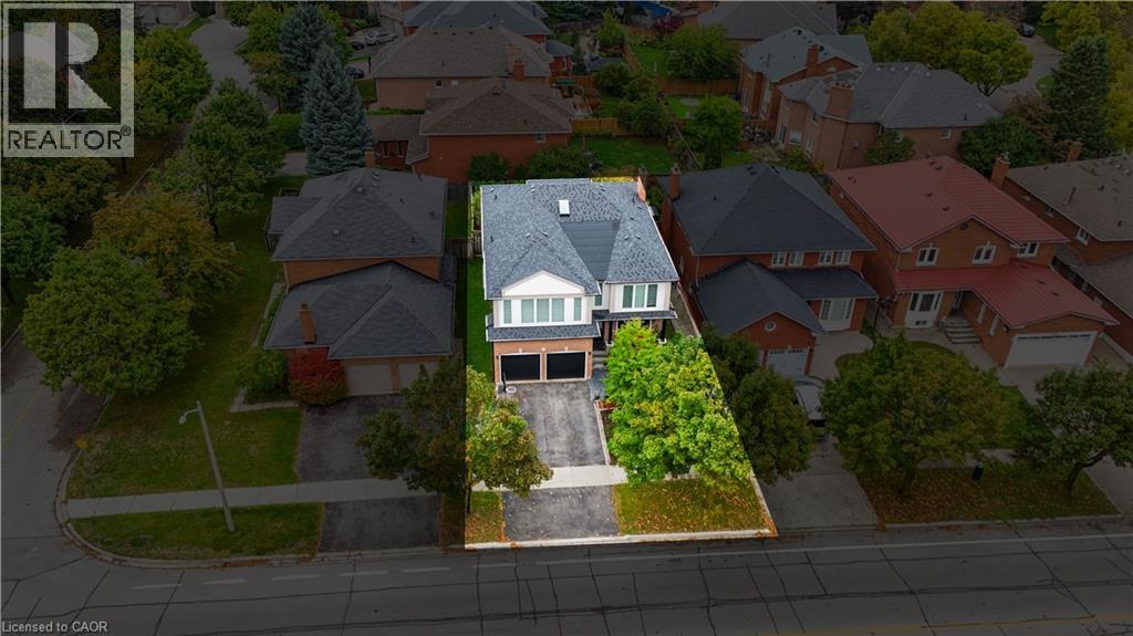 Richmond Hill Devonsleigh 精致翻新独立屋 6卧5卫 带分门地下室 - 2