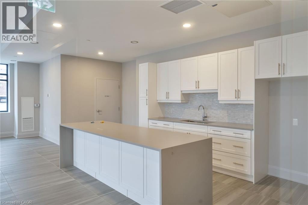 Oakville Uptown Core 顶层公寓|2+1卧2卫|现代精装 - 26