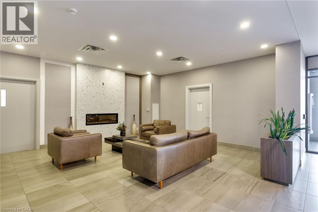 Oakville Uptown Core 顶层公寓|2+1卧2卫|现代精装 - 30