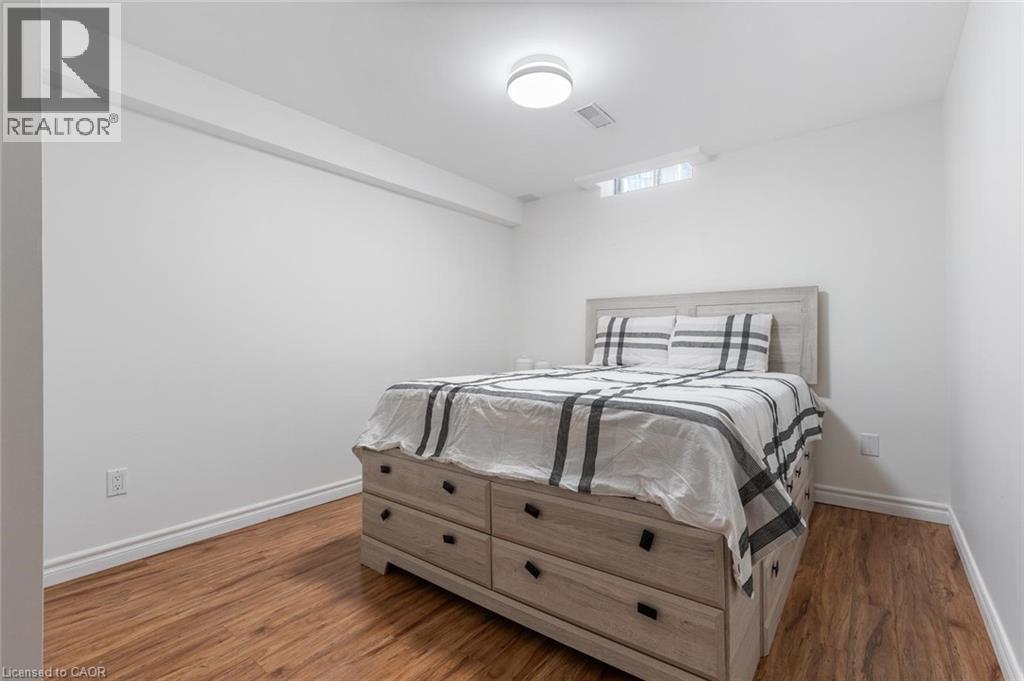 Oakville Iroquois Ridge North|4卧3.5卫全面翻新永久产权联排别墅 - 28