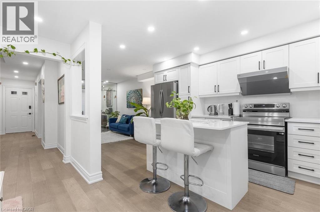 Oakville Iroquois Ridge North|4卧3.5卫全面翻新永久产权联排别墅 - 12