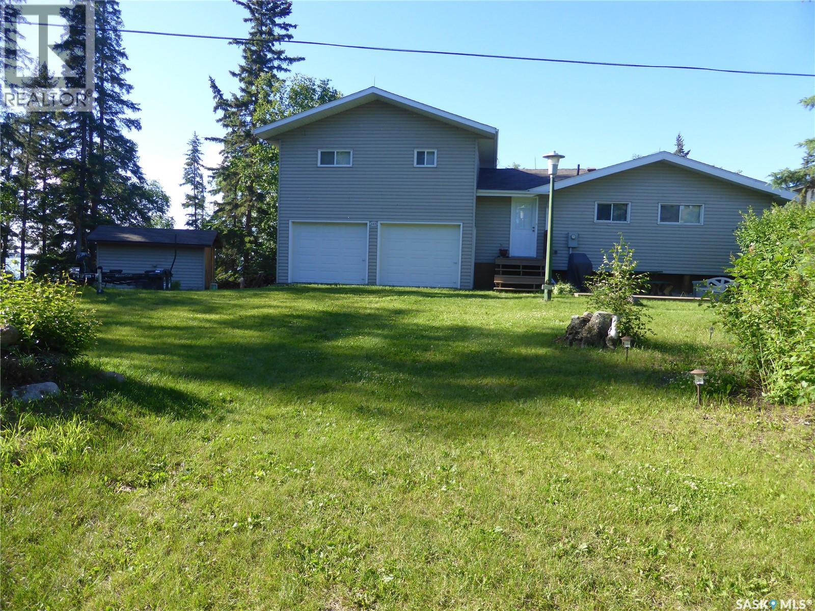 2416 & 2420 Spruce CRESCENT
