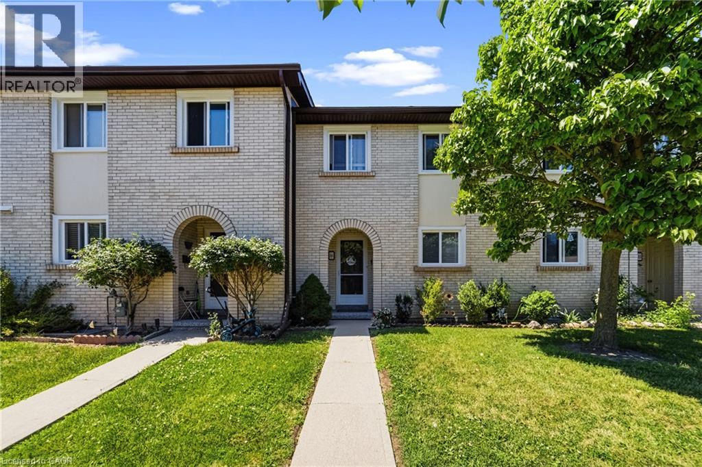 Oakville River Oaks 3卧2卫镇屋,1839 sqft保养佳