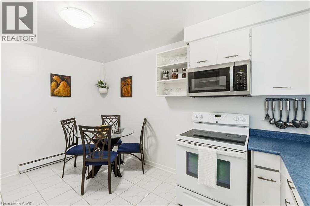 Oakville River Oaks 3卧2卫镇屋,1839 sqft保养佳 - 9