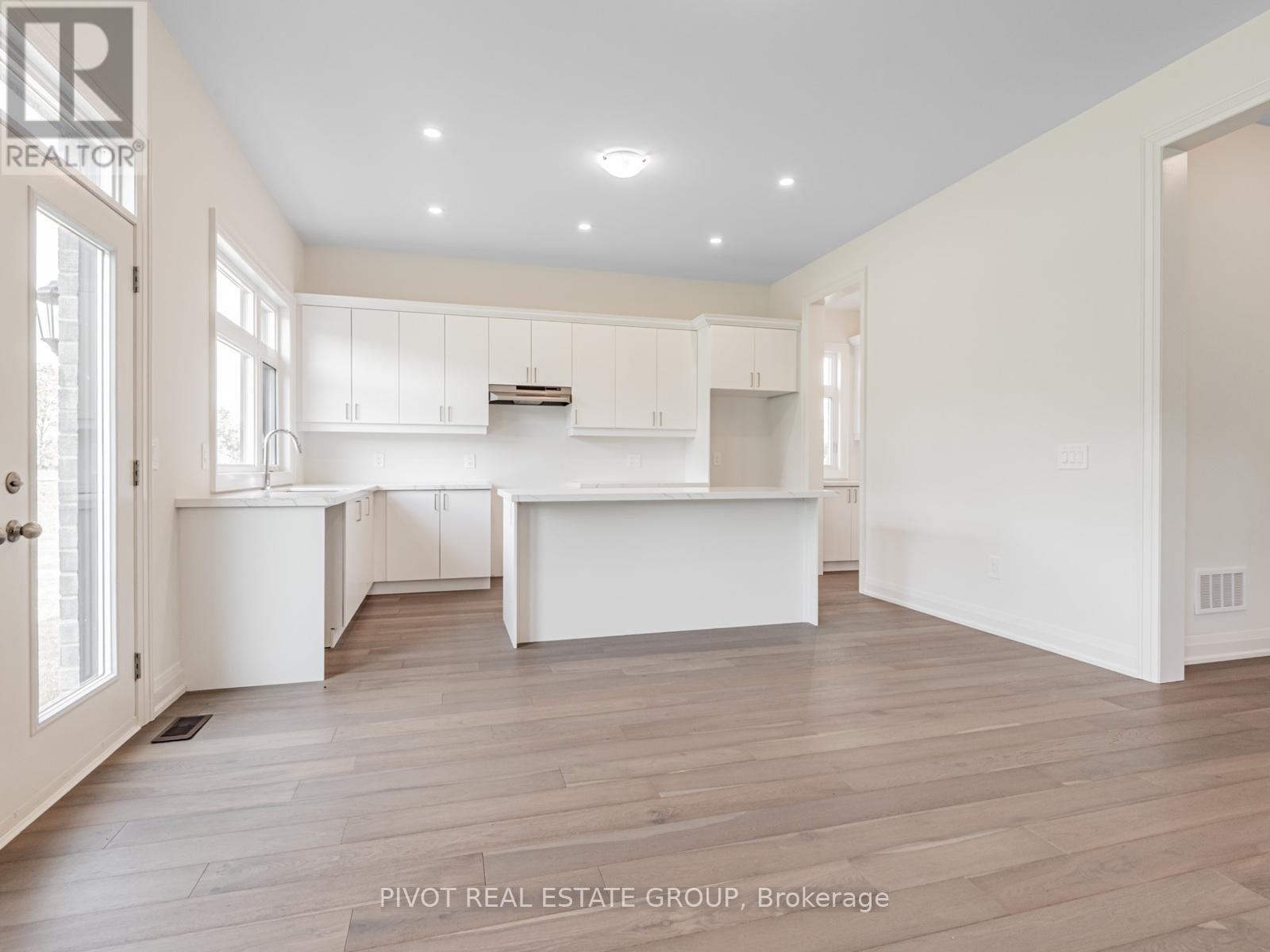 Richmond Hill Rural社区 全新独立屋 4卧5卫 近GO车站 - 15
