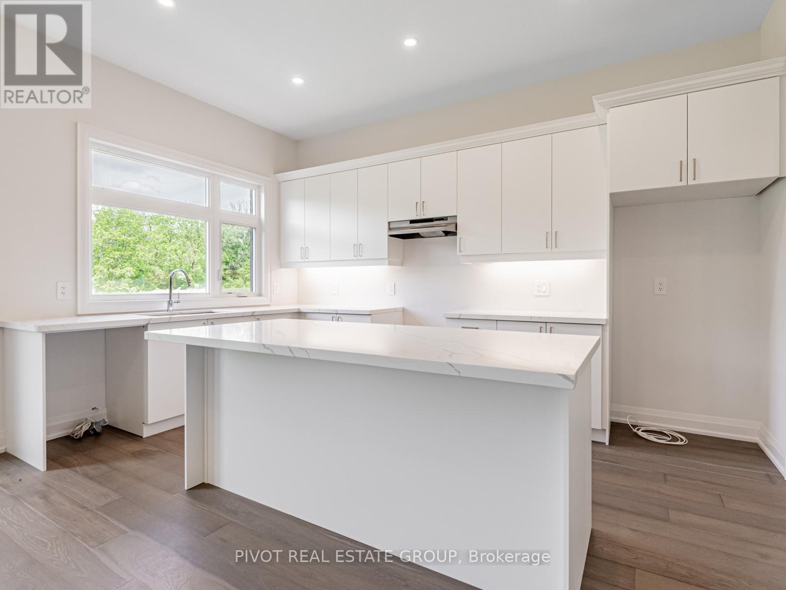 Richmond Hill Rural社区 全新独立屋 4卧5卫 近GO车站 - 17