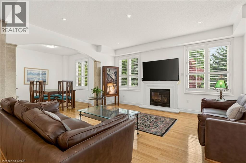 Oakville Lakeshore Woods 度假式独立屋,6卧5卫,私家盐水泳池 - 13