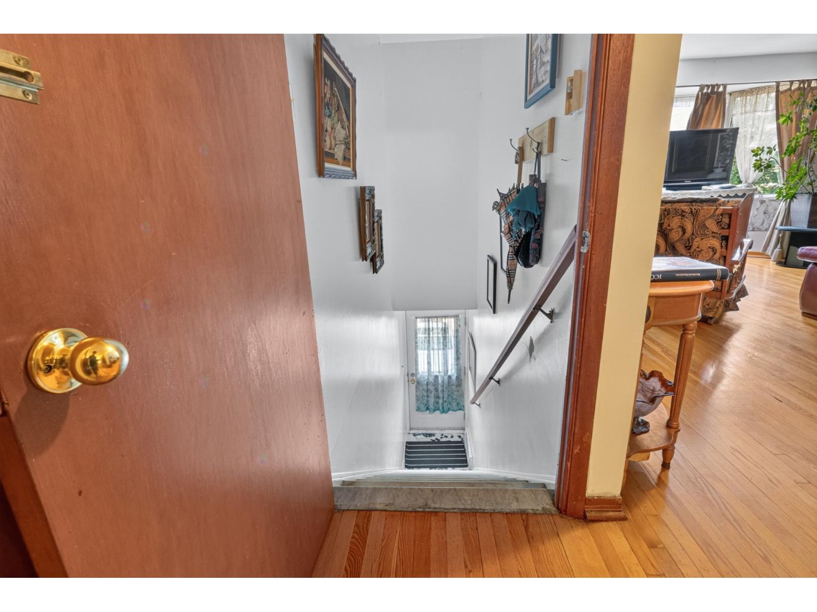 For sale: 6315-6317 Av. Aumont, Brossard, Quebec J4Z1E9 - 16426900