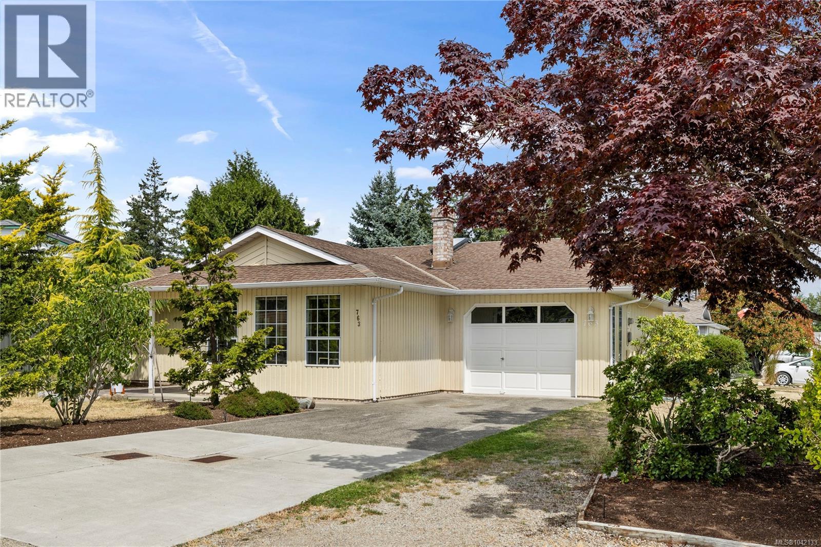 763 Camellia Pl