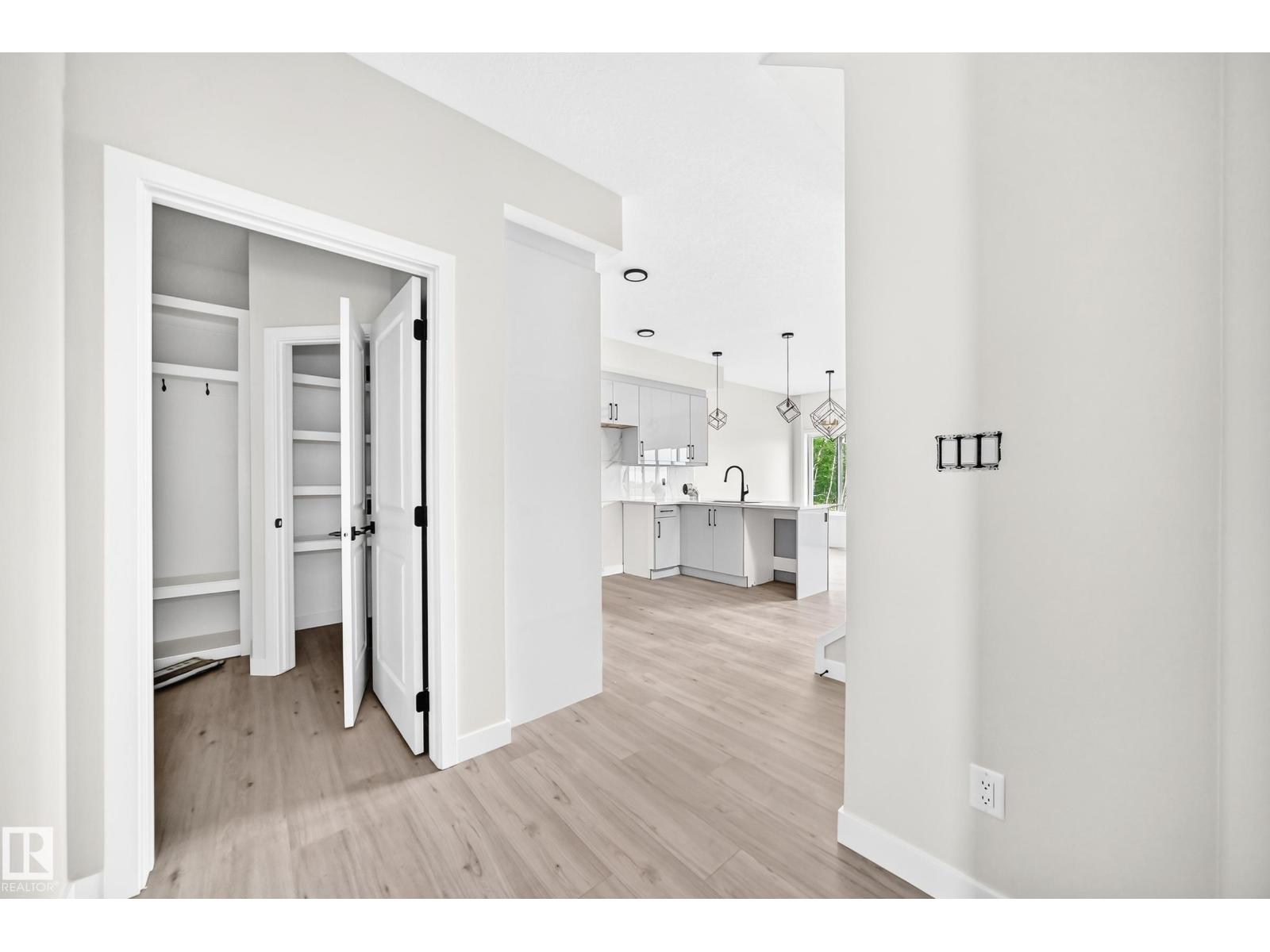 For sale: 79 PATRIOT WY, Spruce Grove, Alberta T7X2W6 - E4497887