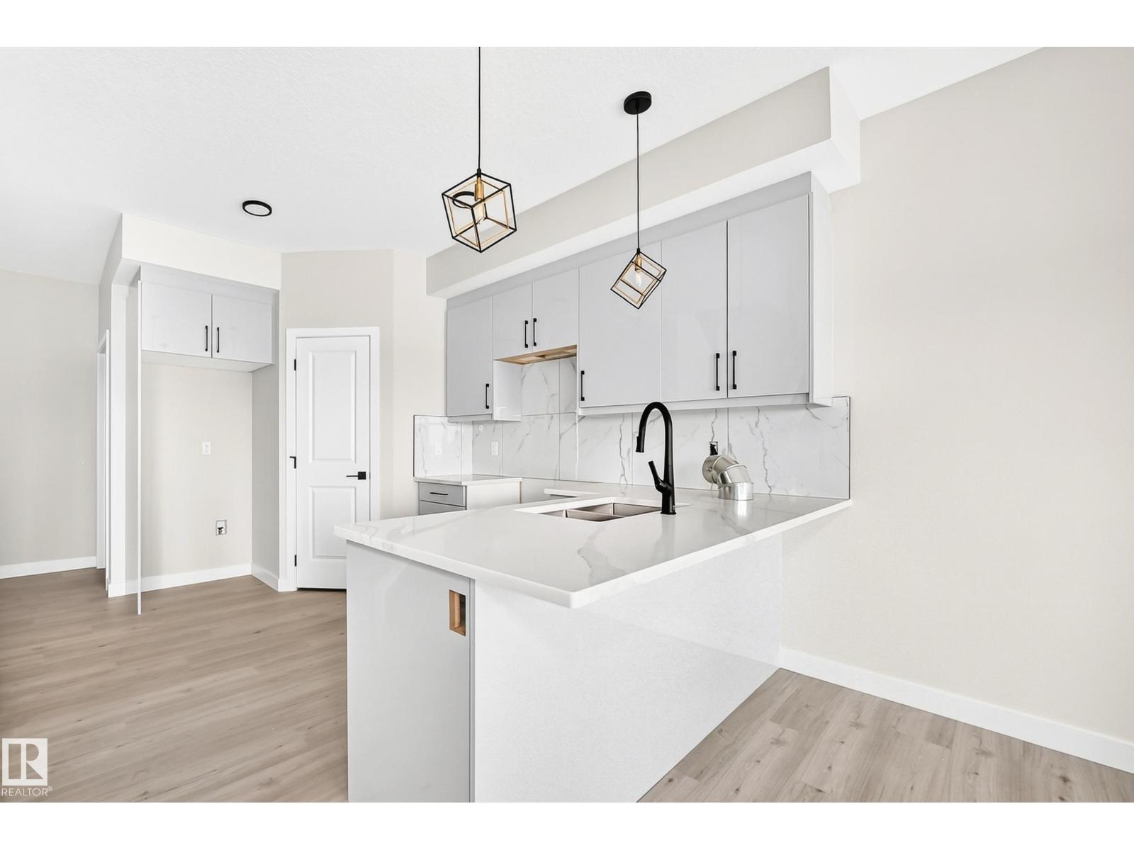For sale: 79 PATRIOT WY, Spruce Grove, Alberta T7X2W6 - E4497887
