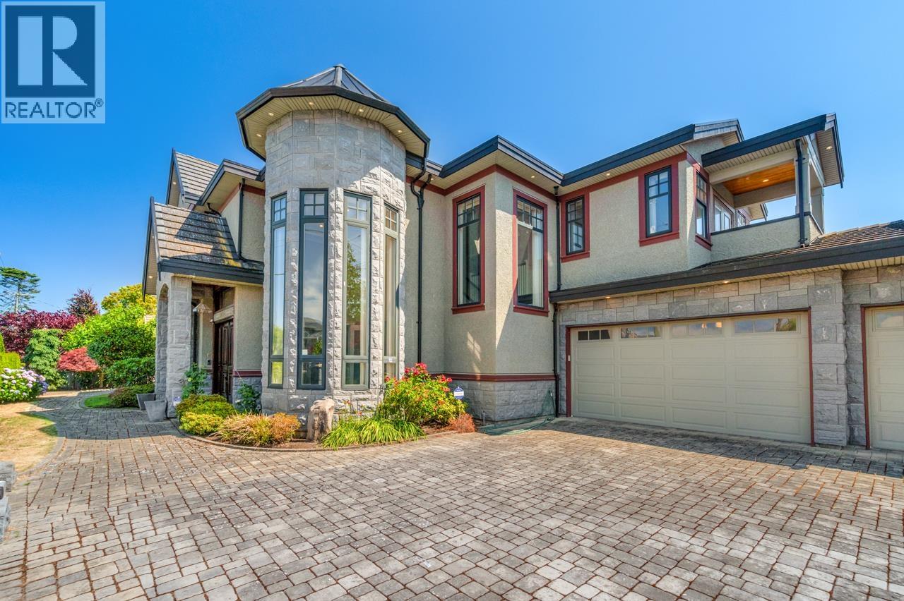 5828 GIBBONS DRIVE