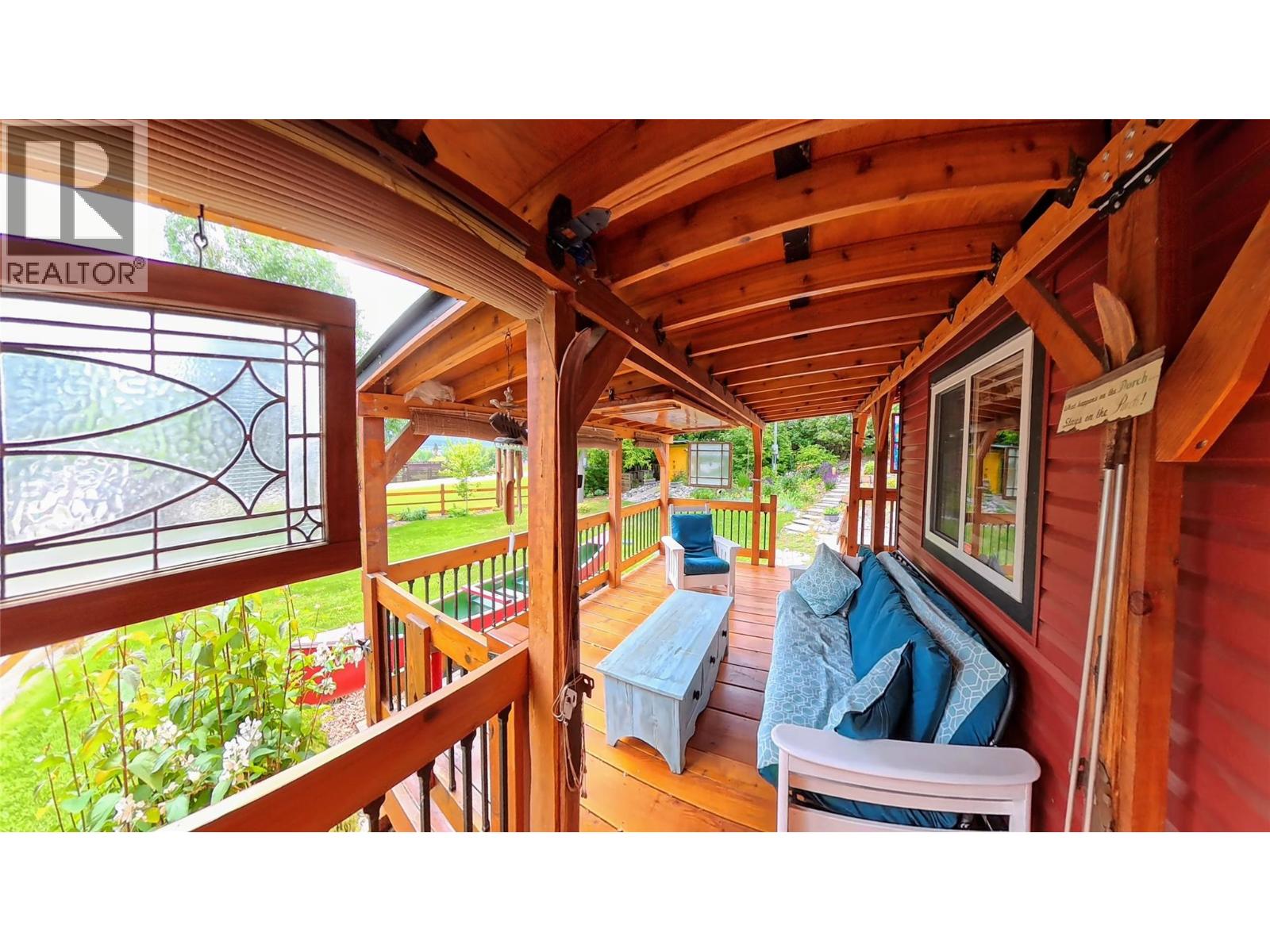 For sale: 1768 Victoria Avenue, Windermere, British Columbia