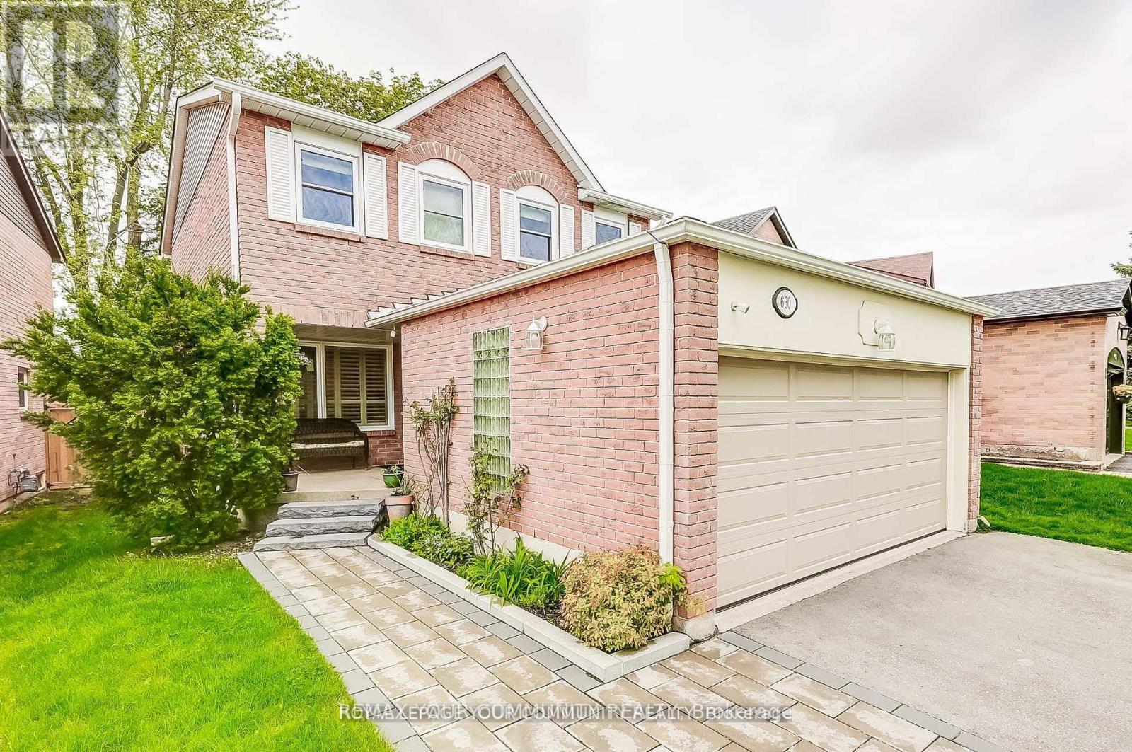 660 FOXWOOD TRAIL