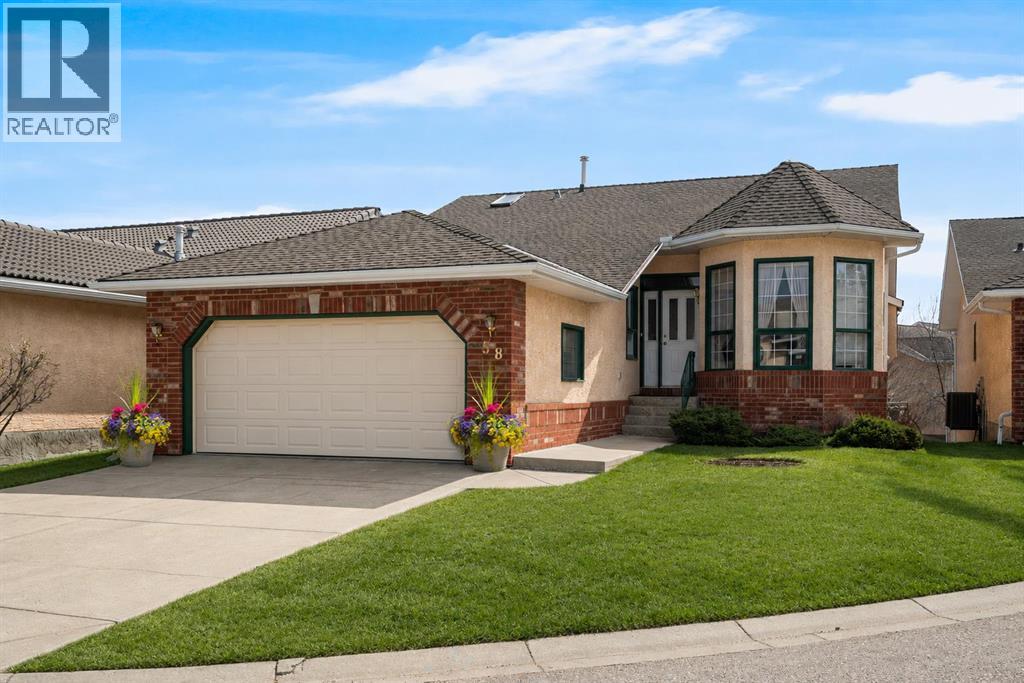 58 Evergreen Bay SW