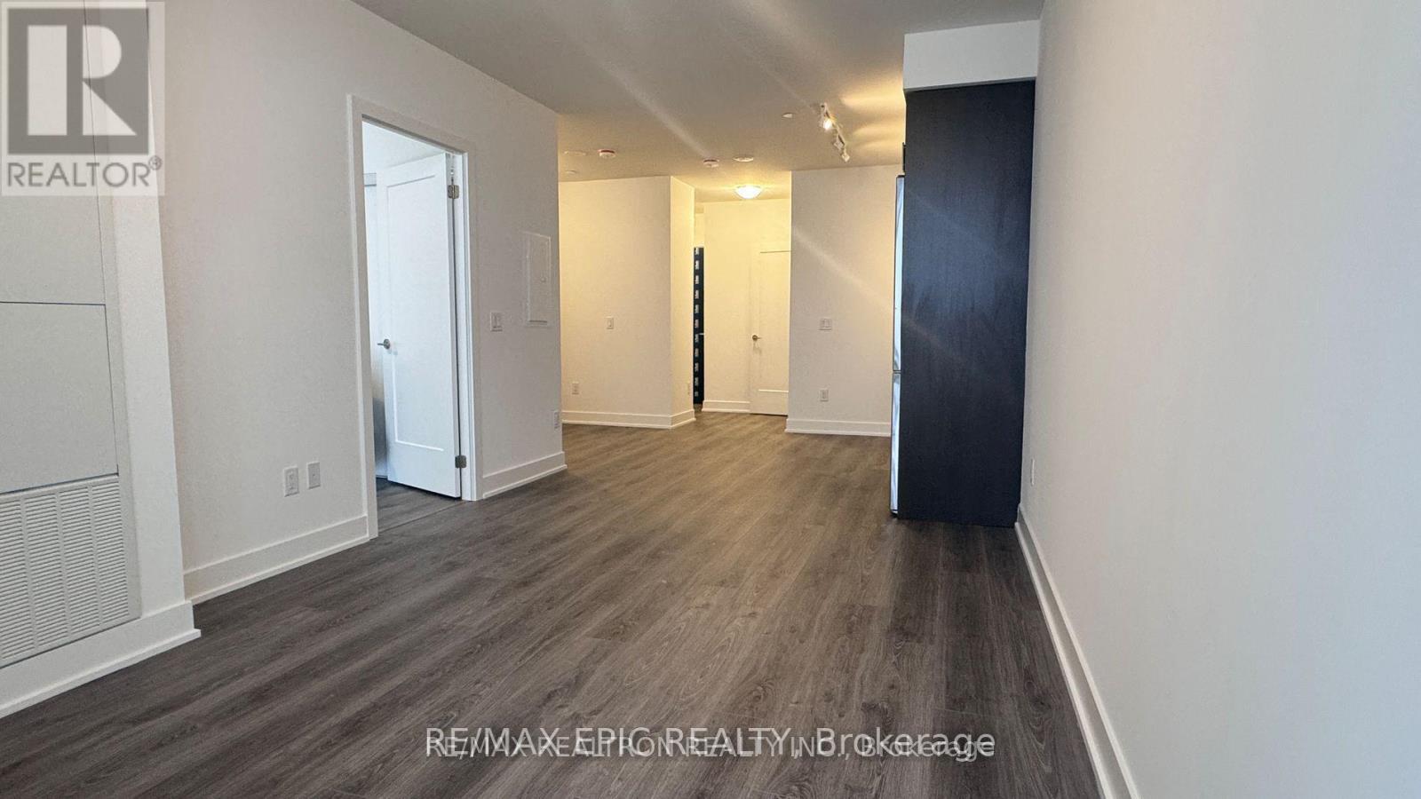 For rent: 913 - 2545 SIMCOE STREET N, Oshawa (Windfields), Ontario