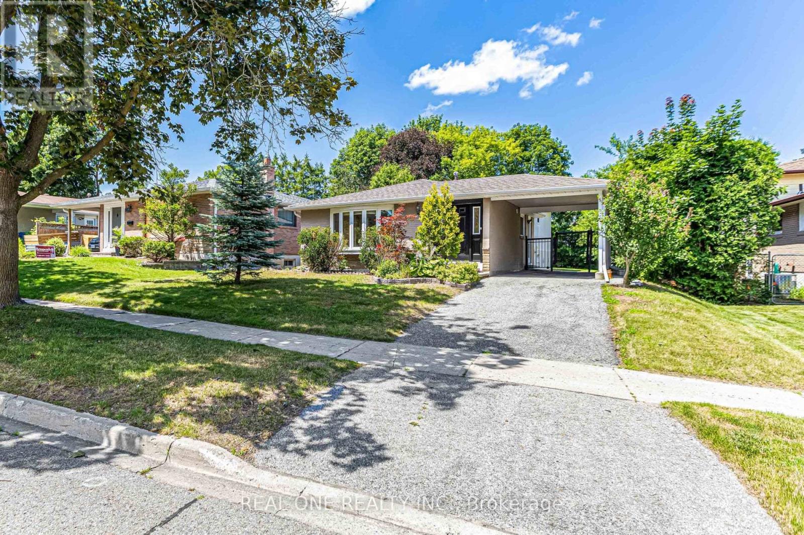 52 DEVINS DRIVE