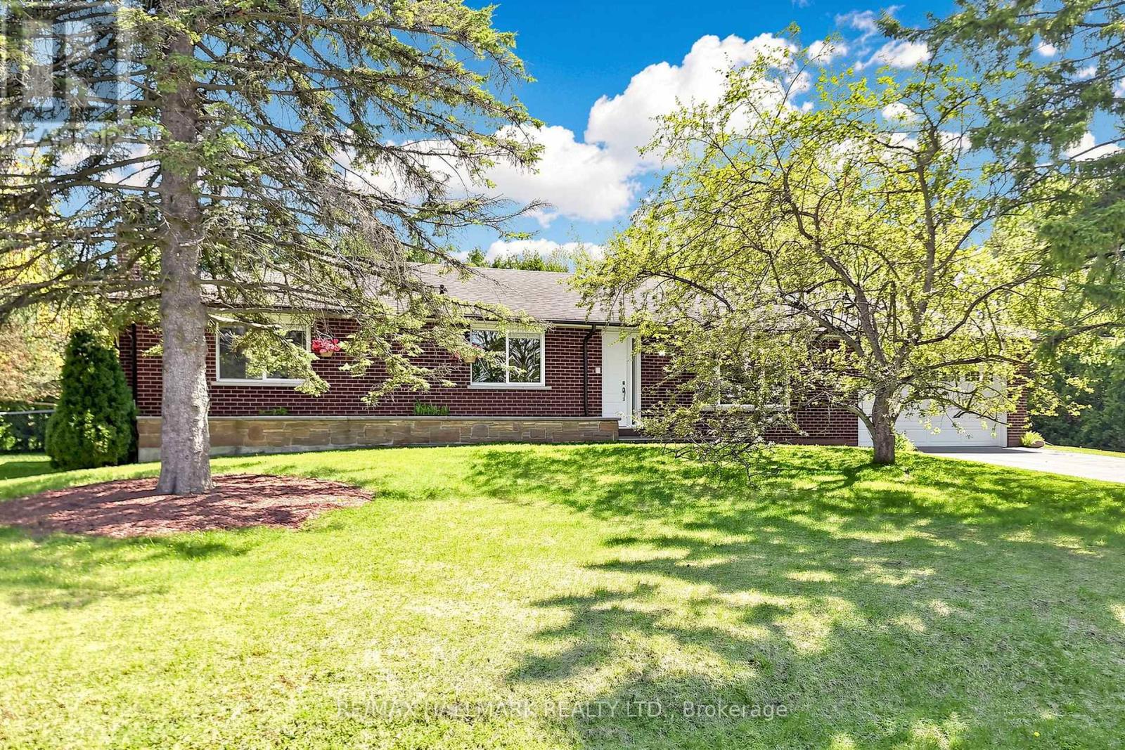 20 JASMINE CRESCENT