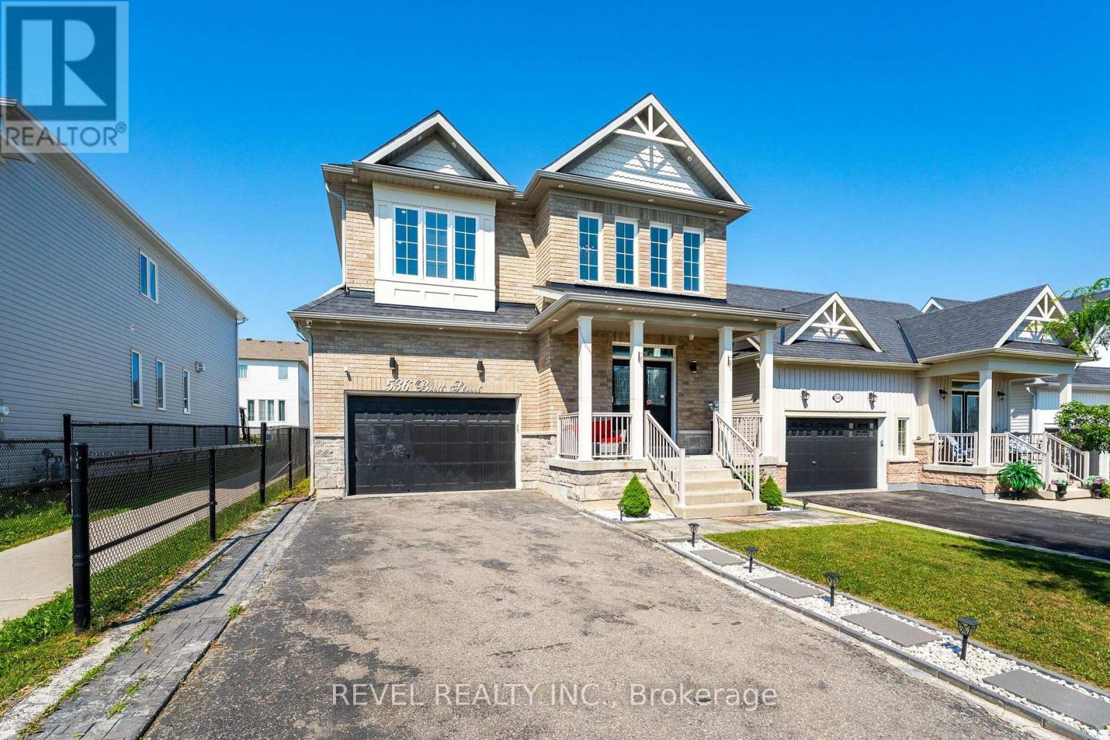 536 BRETT STREET