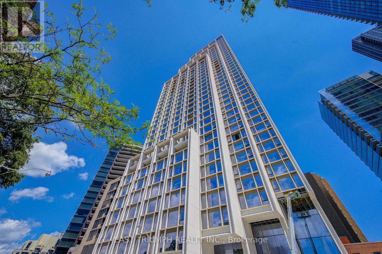 2102 - 1315 BAY STREET