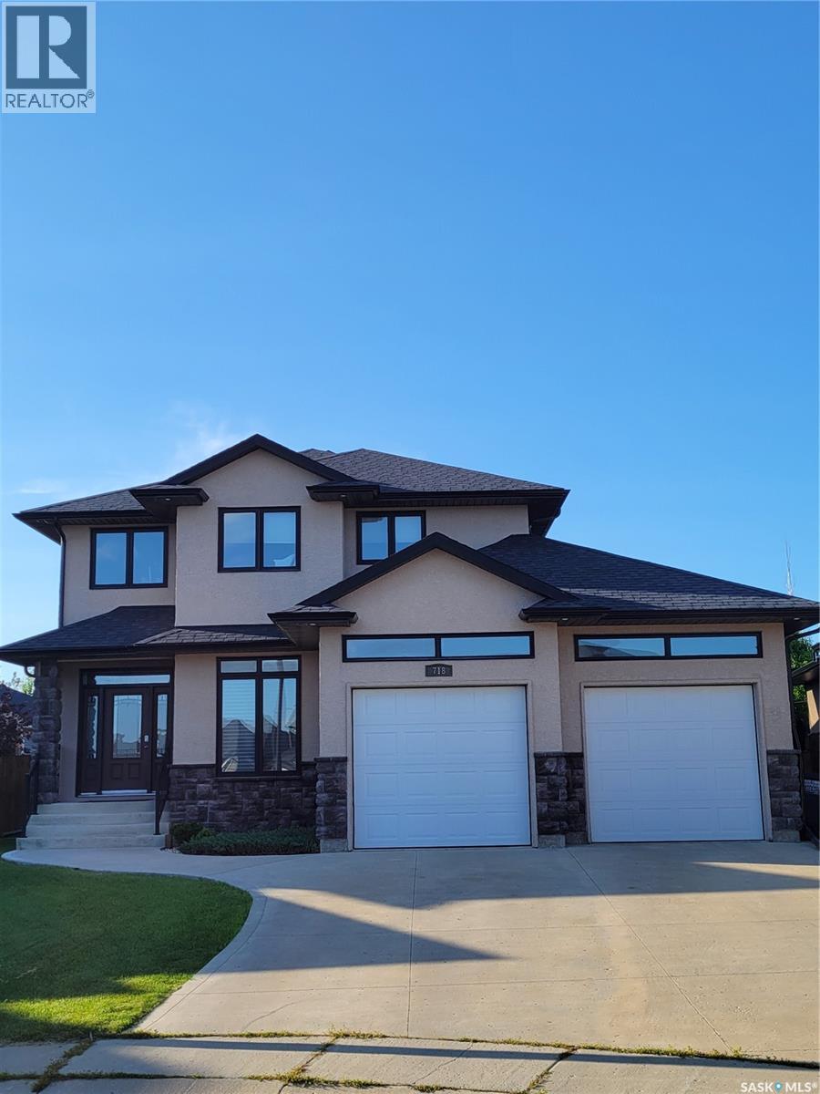 718 Patrick BAY