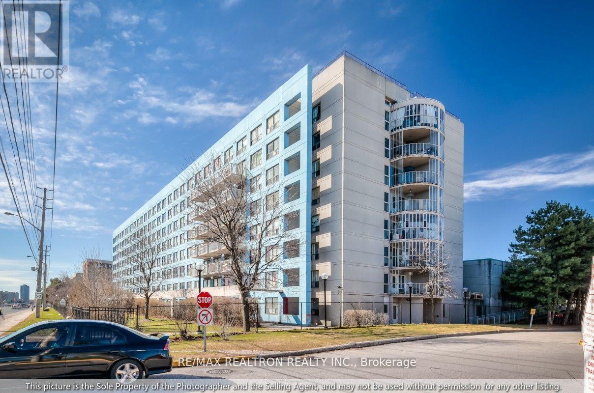 105 - 39 KIMBERCROFT COURT