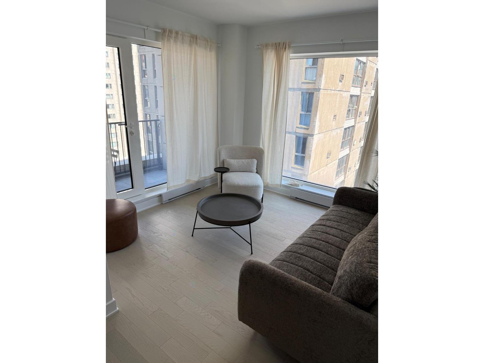 1518 Rue Sherbrooke O.