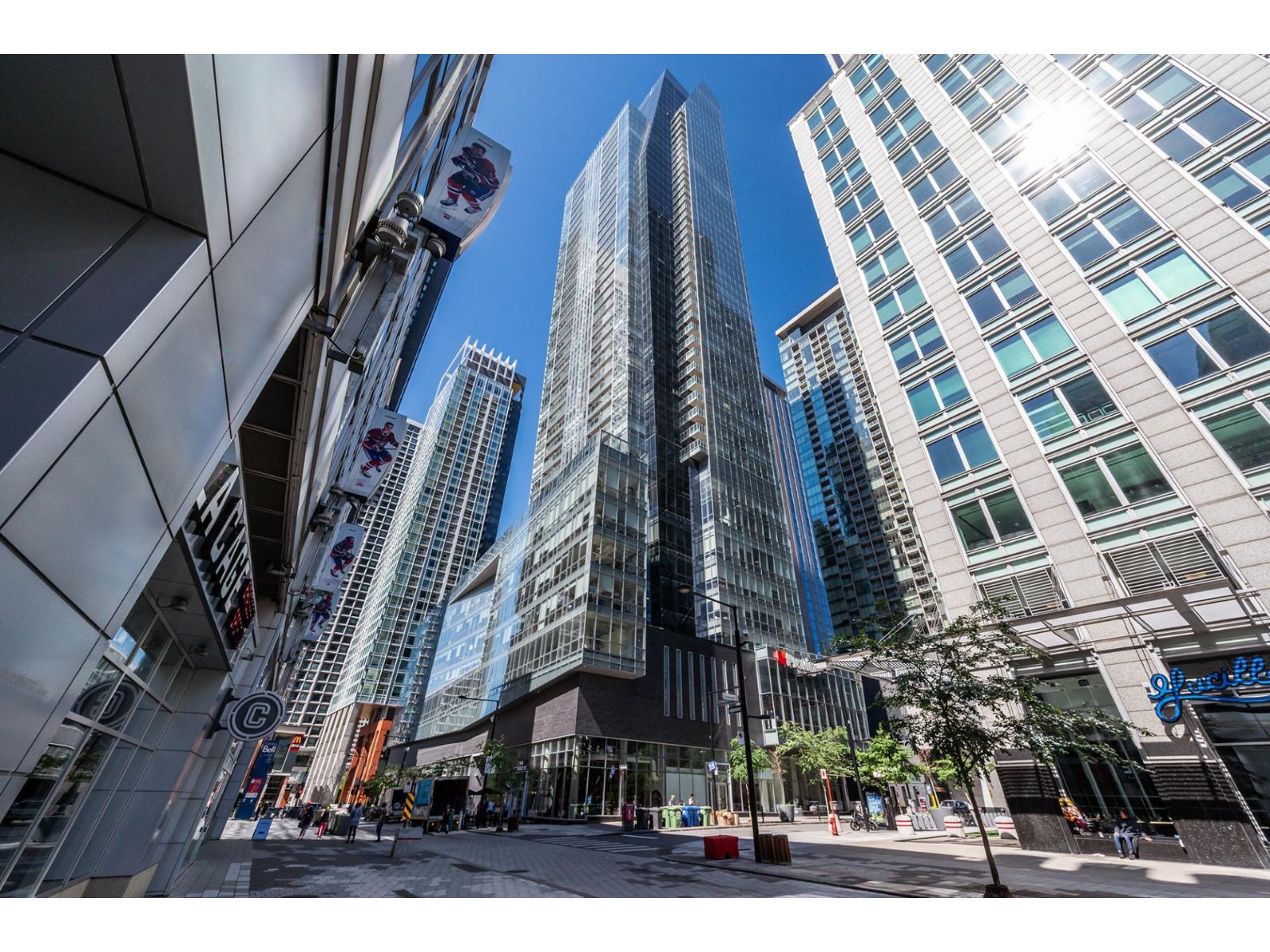 1050 Rue Drummond