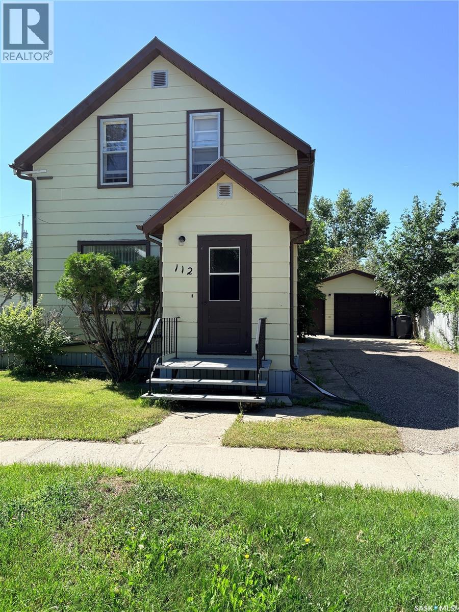 112 2nd AVENUE W