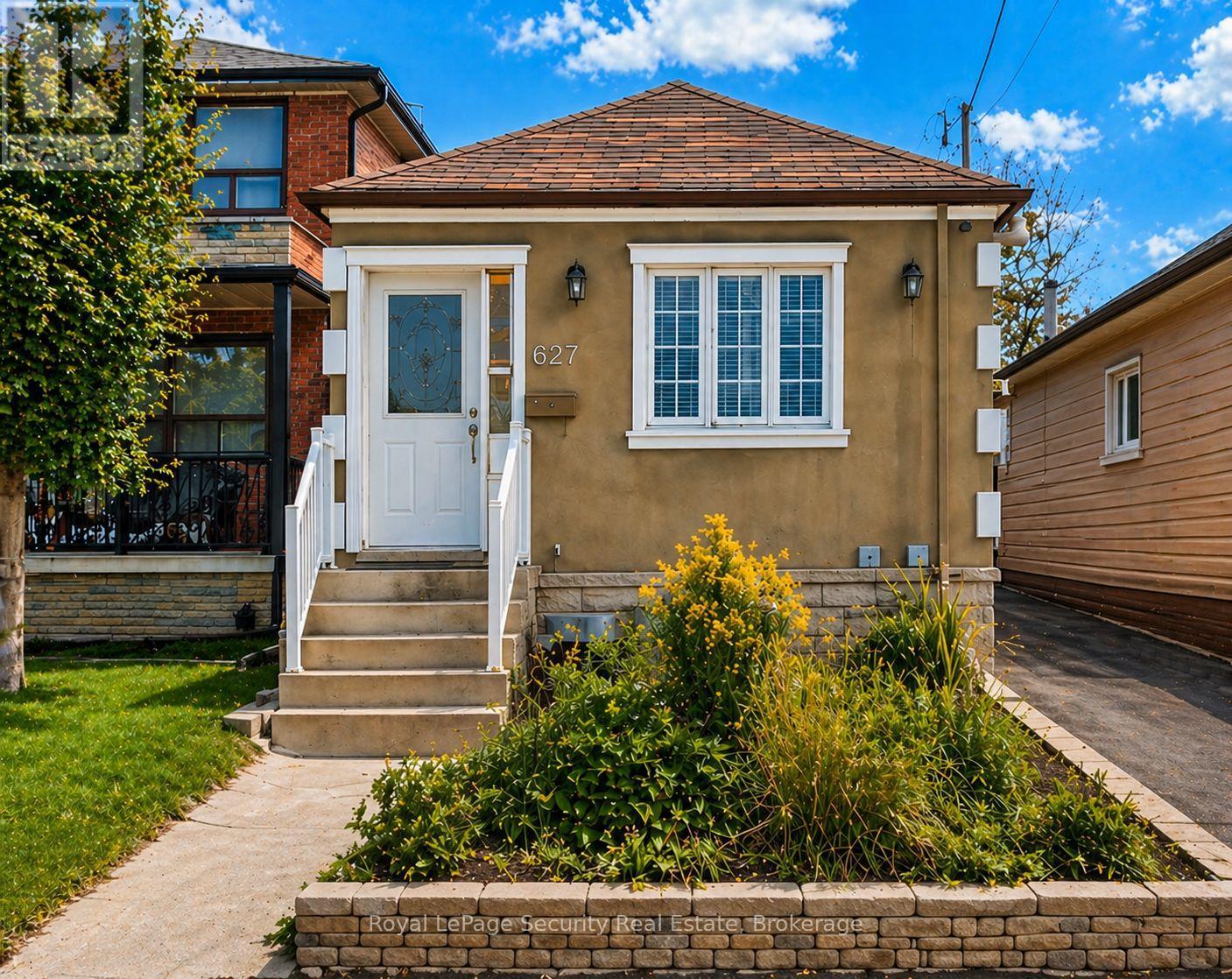627 CALEDONIA ROAD