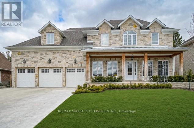 7 DOLAN DRIVE