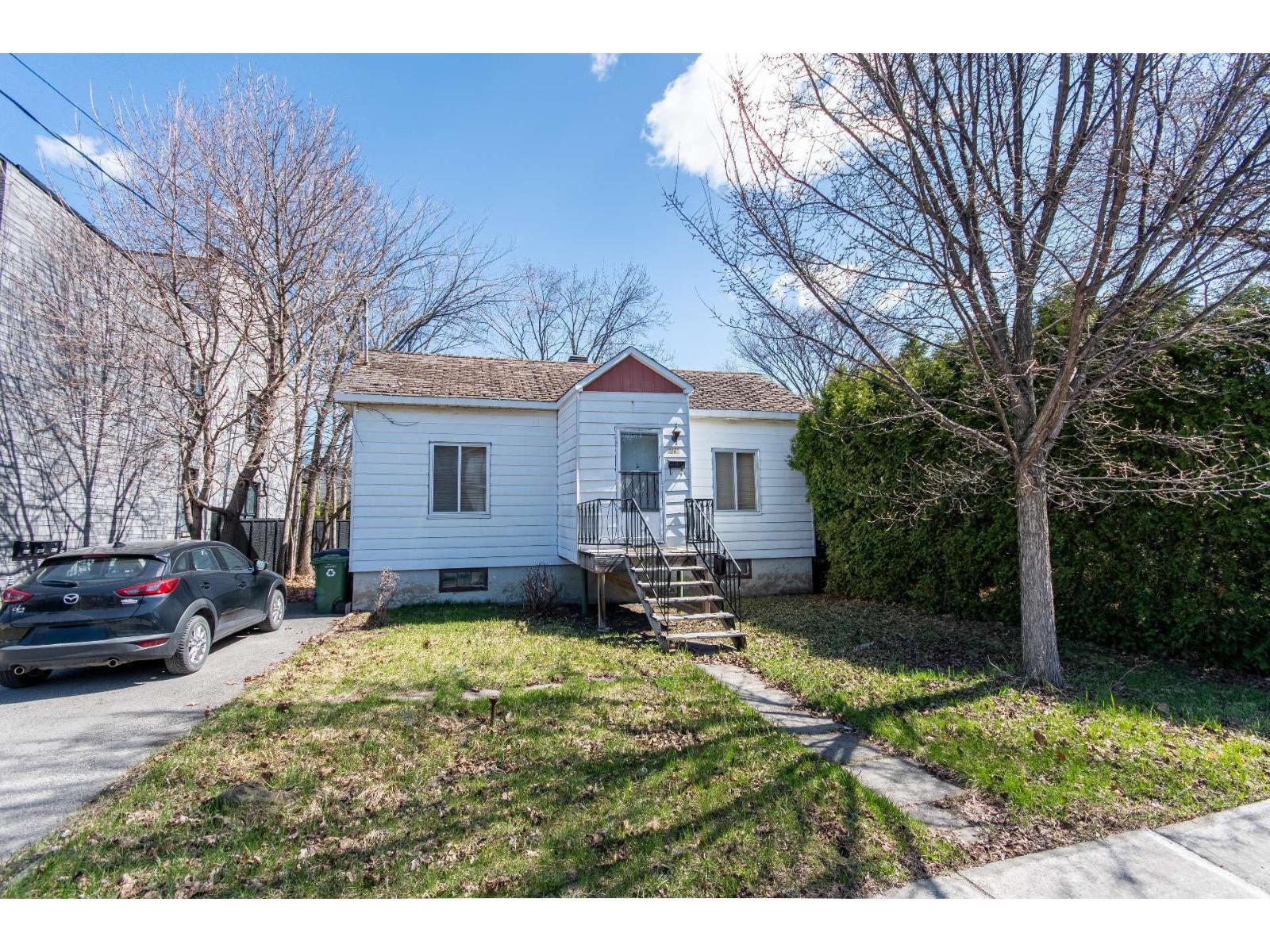 2865 Rue Jasmin
