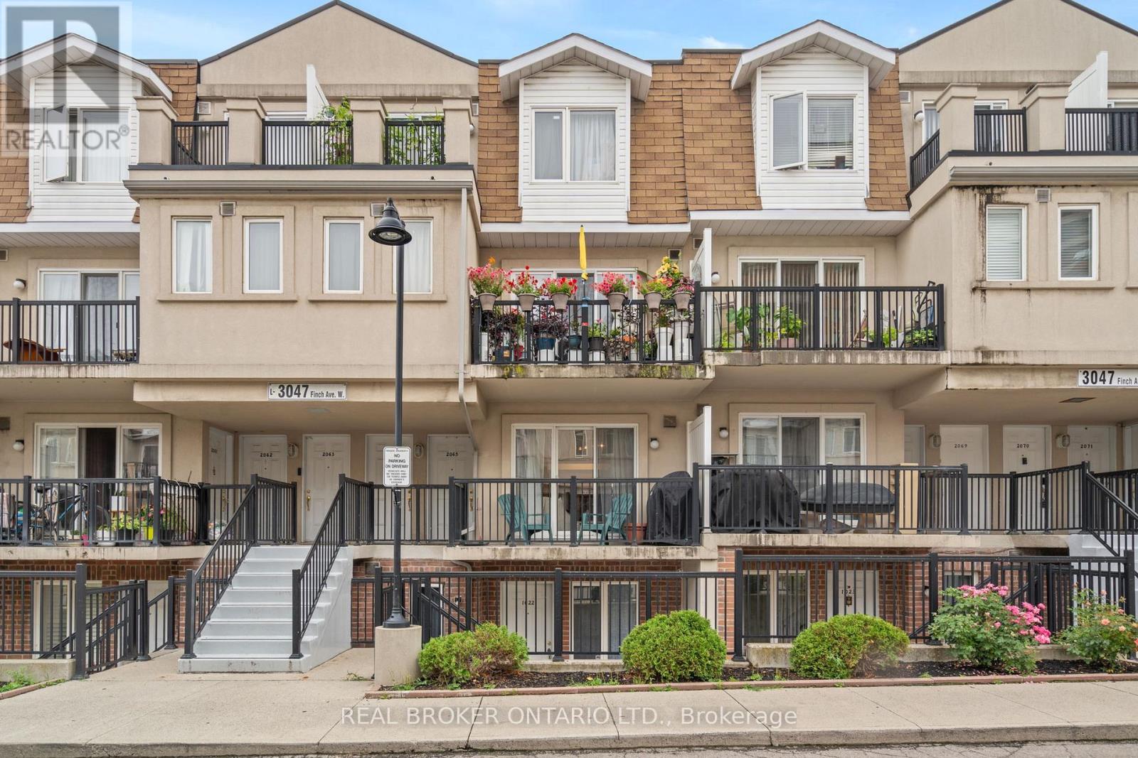 2066 - 3047 FINCH AVENUE W