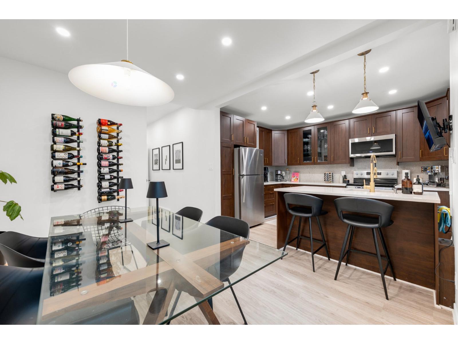 255 Rue Delinelle