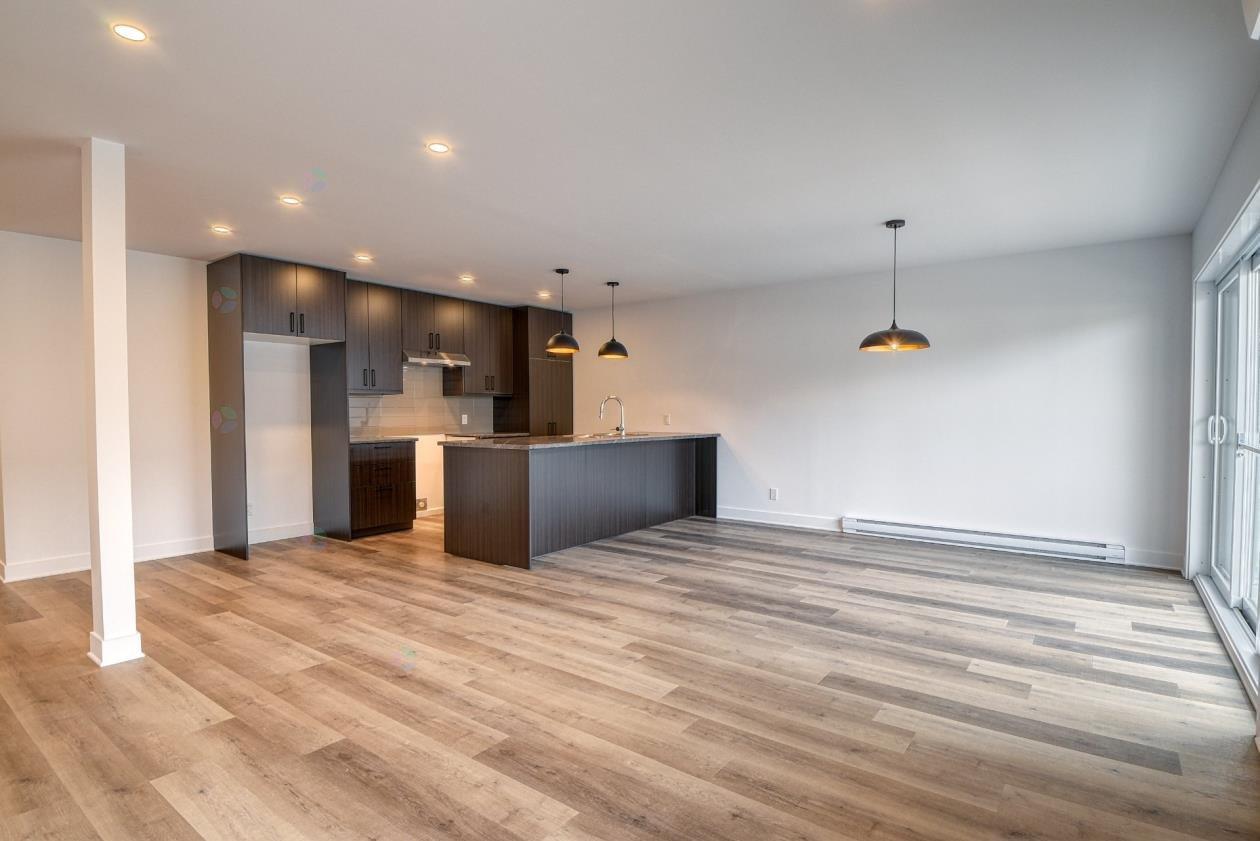 69 Av. Laurendeau