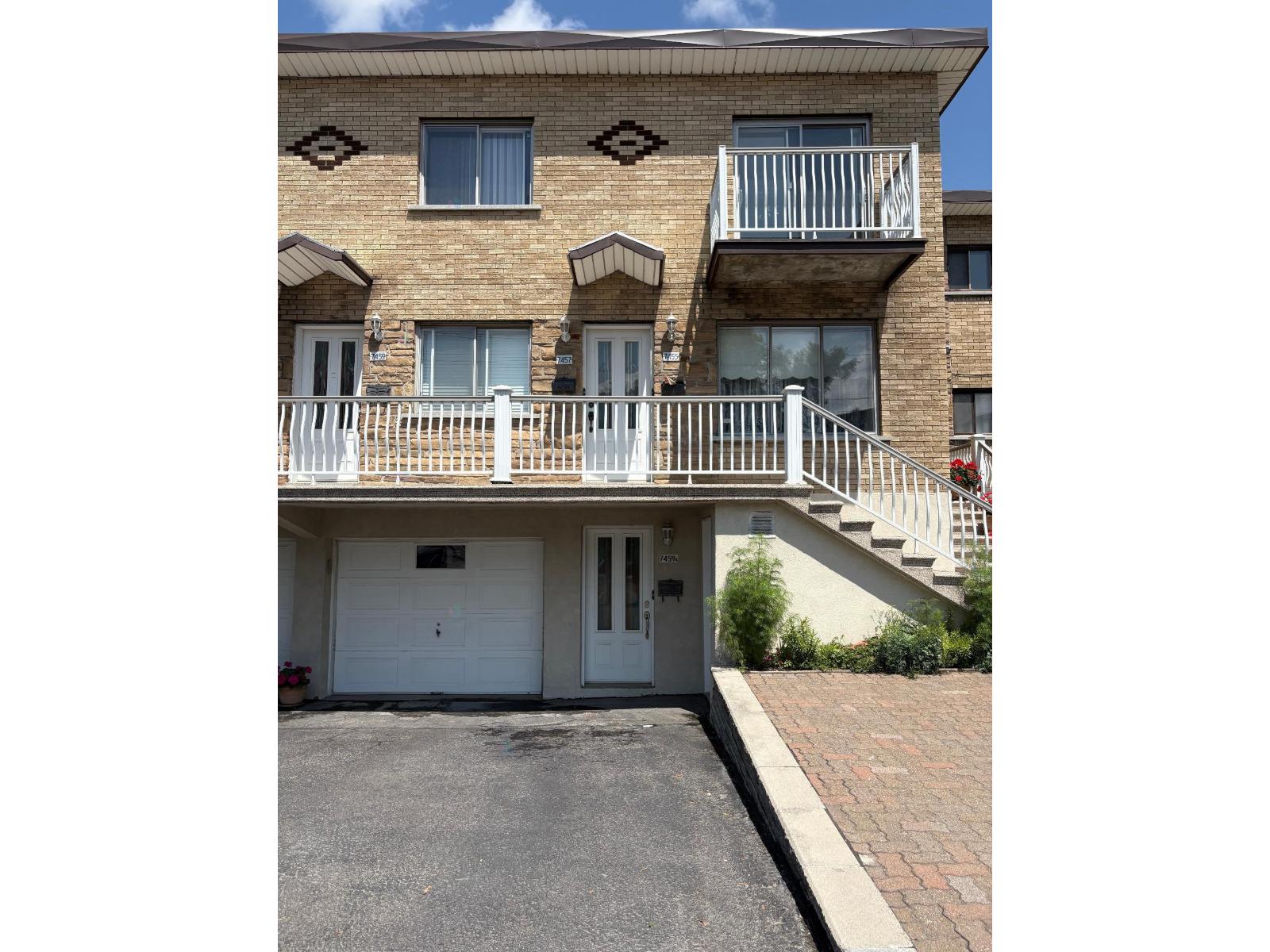 7455 Rue Millet