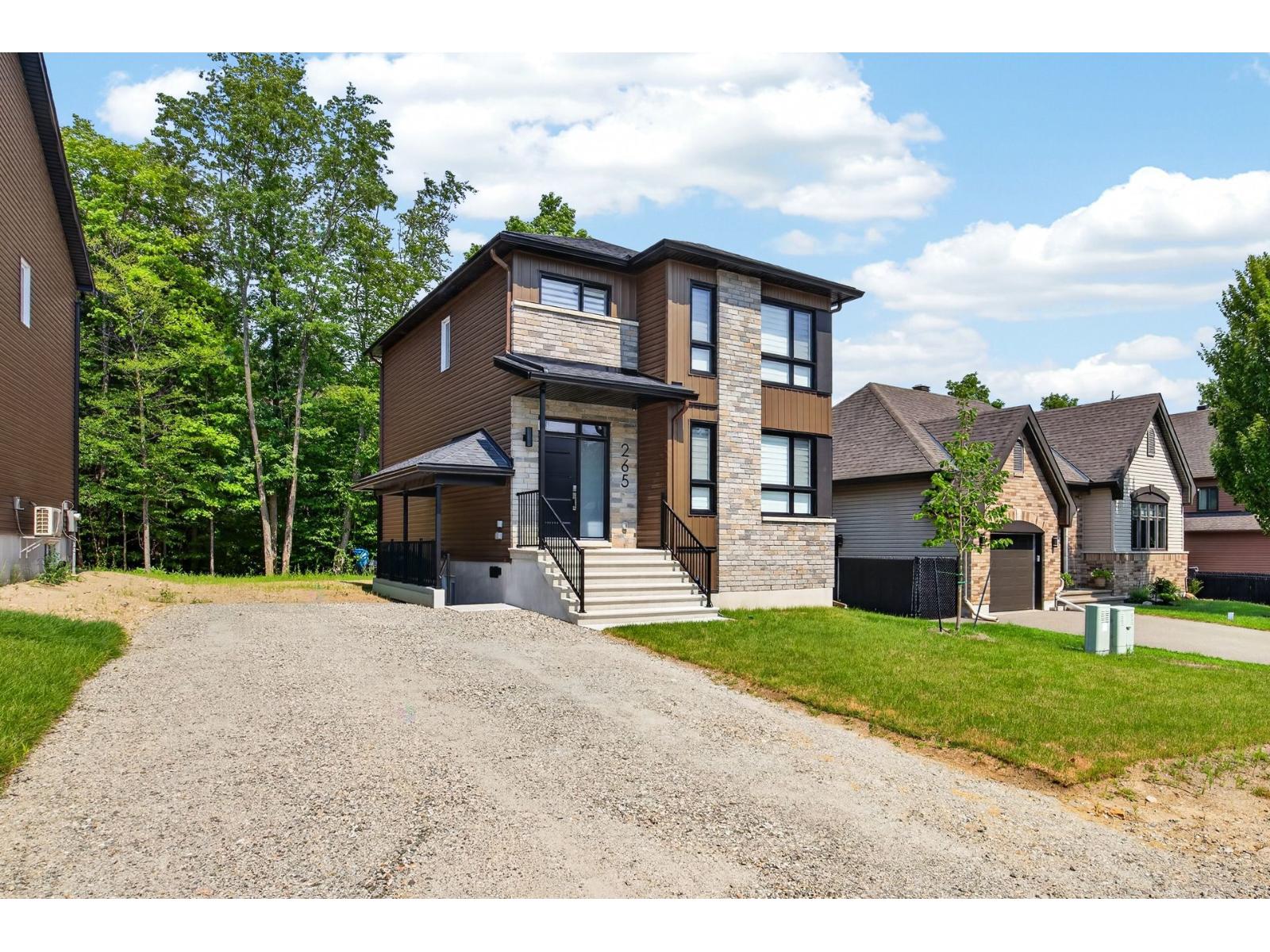 265 Rue Josaphat-Laframboise