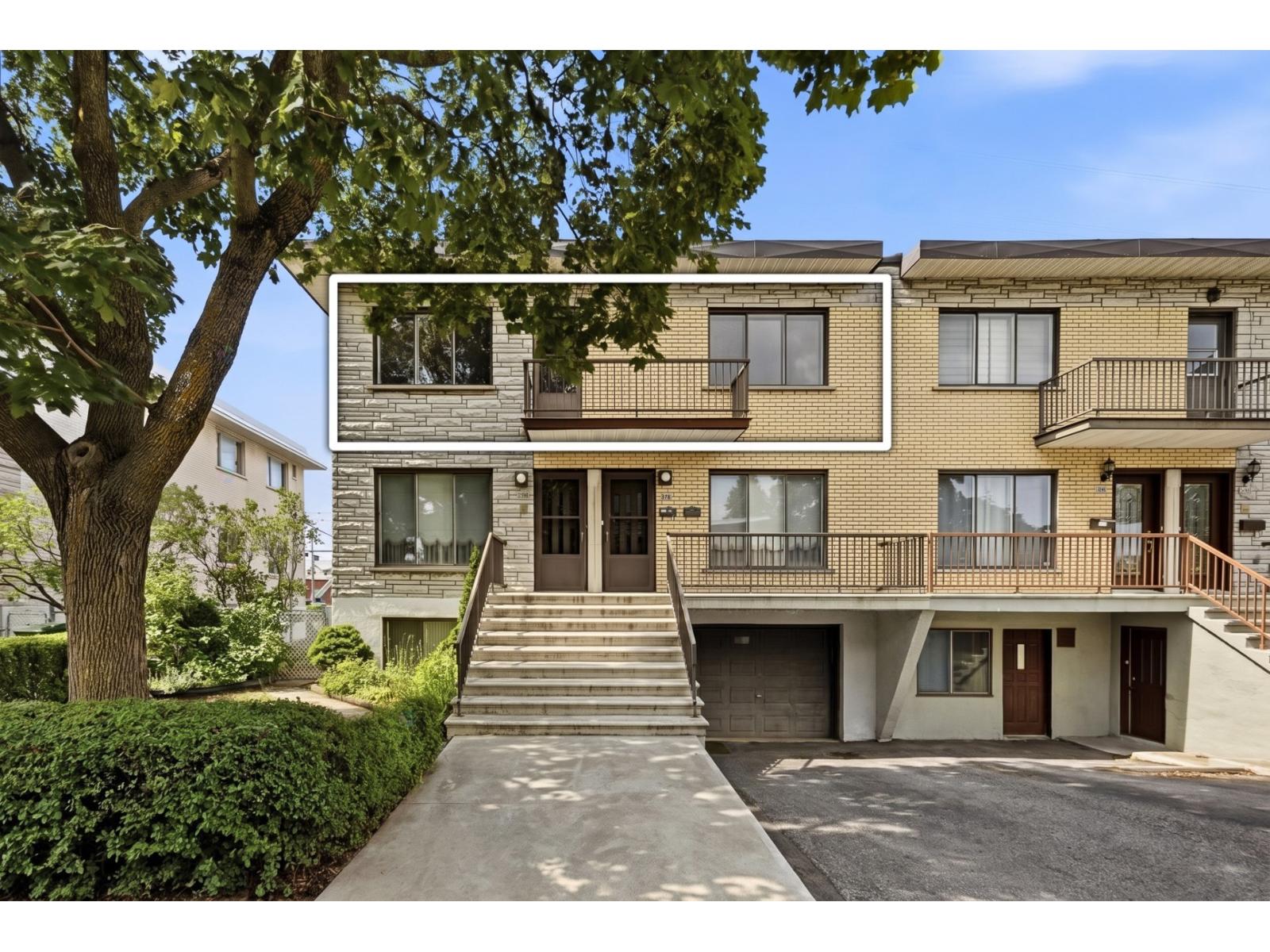 8402 Rue Lévrard